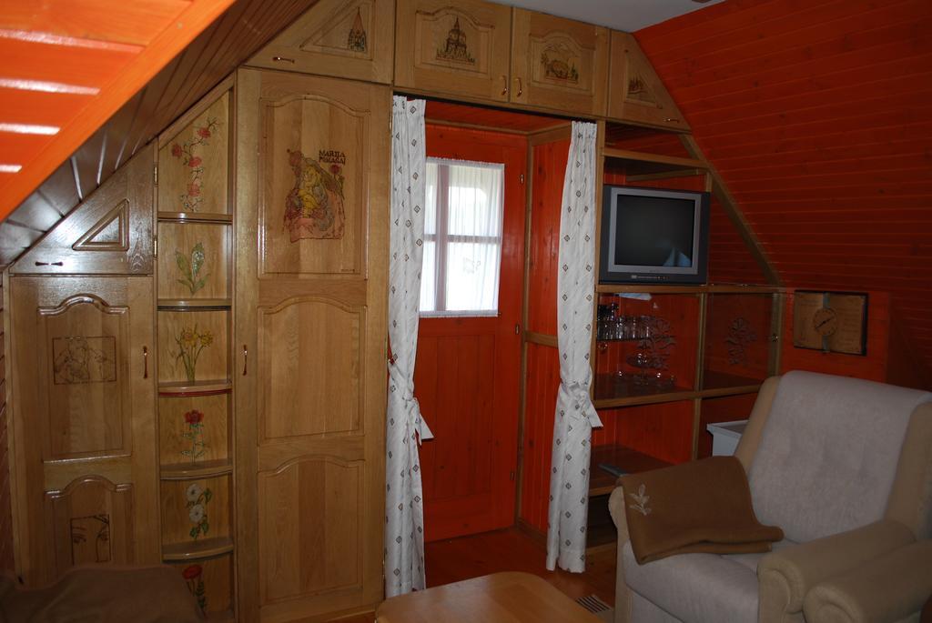 Apartma Mihovc Kamnik Kamer foto