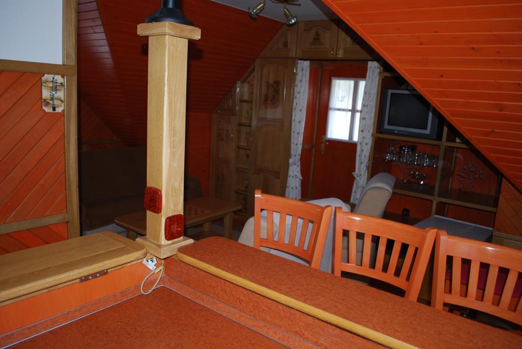 Apartma Mihovc Kamnik Kamer foto